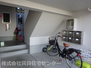 第２マンション岡本の物件外観写真